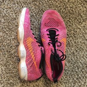 Pink Nike Flyknit Zoom Shoes